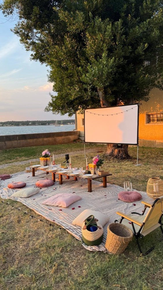 Open-Air Cinema — 1